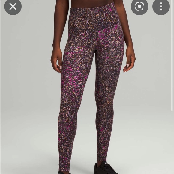 Lululemon Size 8 Wunder Train High Rise Tight Topography Multi Color Legging - Picture 1 of 5